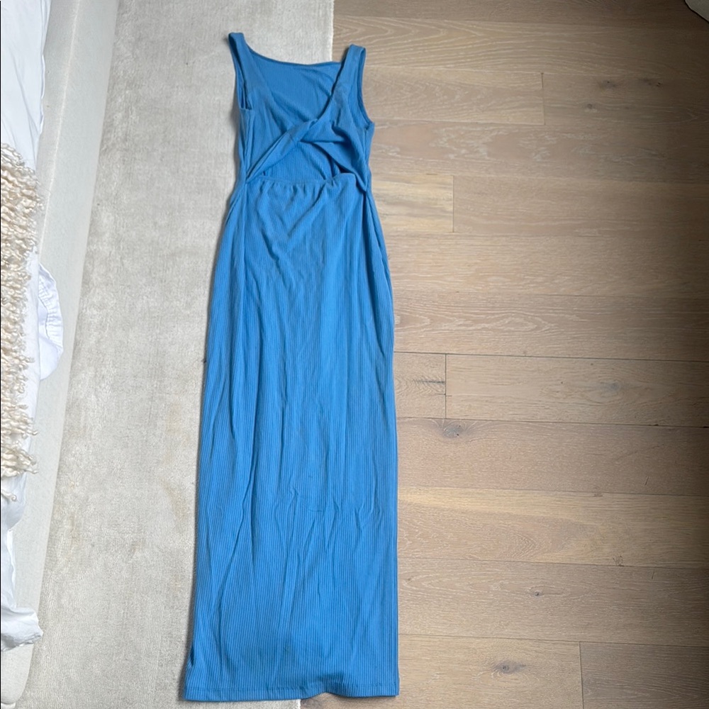 Elegant Blue Maxi Dress
